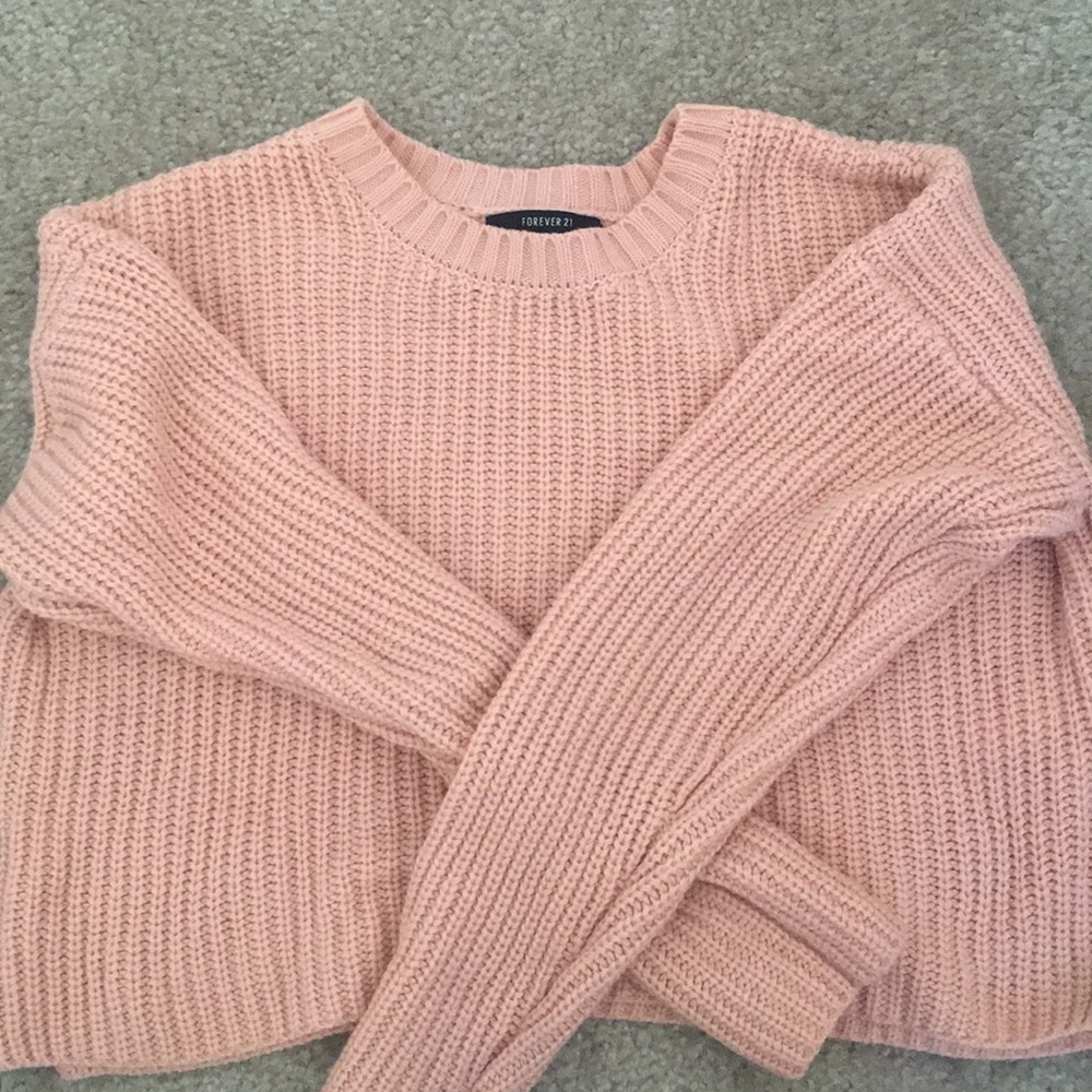 peach knitted cropped sweater